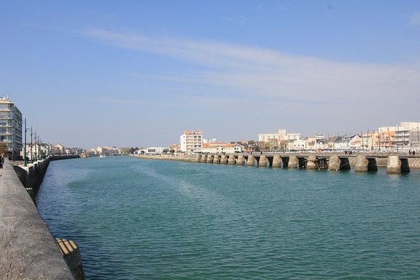 Votre guide complet pour choisir le meilleur camping 3 étoiles aux Sables d'Olonne